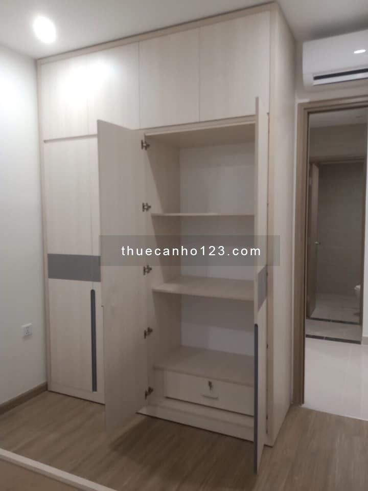 Cho thuê căn hộ chung cư Vinhomes Grand Park căn 2pn, 2wc nội thất cơ bản chỉ 5tr5/tháng