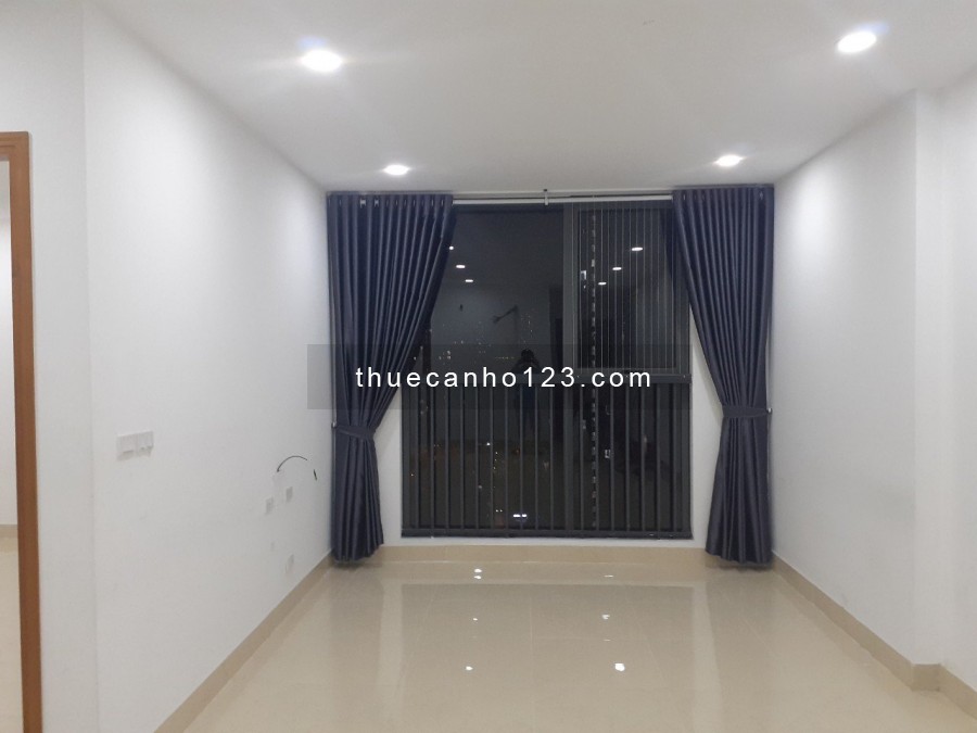 Cho thuê gấp căn hộ ở 282 Nguyễn Huy Tưởng, 3PN đủ đồ, giá 12tr/tháng. LH 0327582785