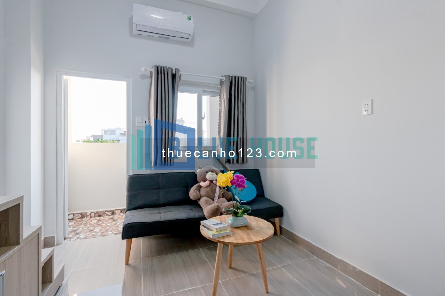 Căn hộ duplex ban công mới xây. Full nội thất, máy giặt riêng. Gần Âu Cơ - Lạc Long Quân