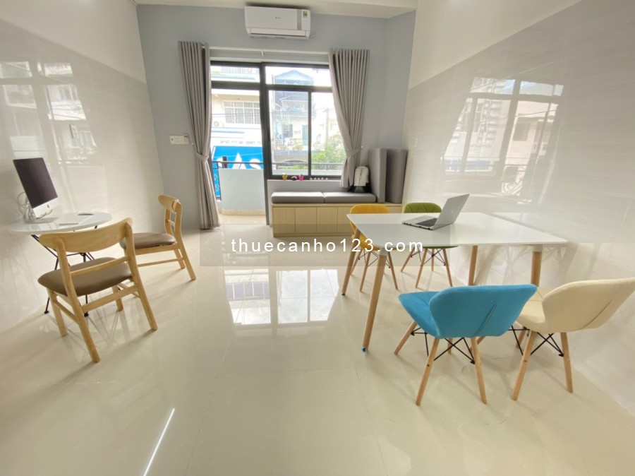 Căn hộ mini Duplex ban công thoáng mát, sạch sẽ, tông màu sáng. Liên hệ: 0398 744 579 Minh