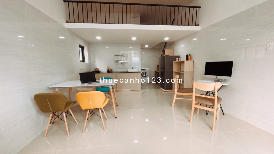 Căn hộ mini Duplex ban công thoáng mát, sạch sẽ, tông màu sáng. Liên hệ: 0398 744 579 Minh