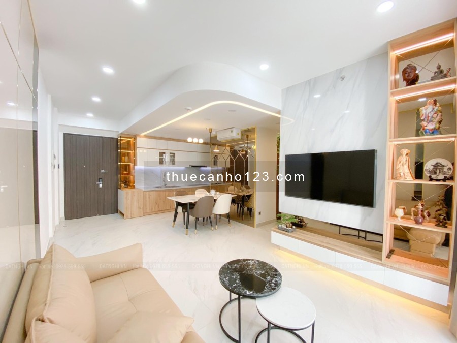Cho thuê chung cư Sky Garden, Phú Mỹ Hưng, 2PN 2WC, có đầy đủ nội thất giá rẻ ,LH: Ms Vân 0941 651