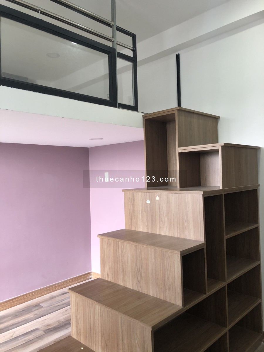 Căn hộ dịch vụ Duplex full NT có Ban công tại Phú Nhuận