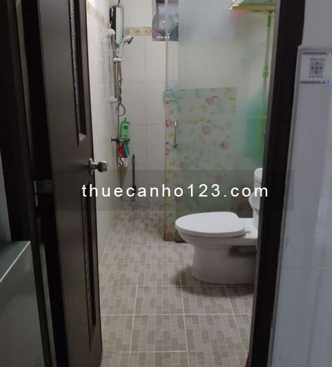 Trống cho thuê căn hộ 2PN ở chung cư Nhất Lan 3 Quận Bình Tân giá rẻ 5 tr/th - 0937883297