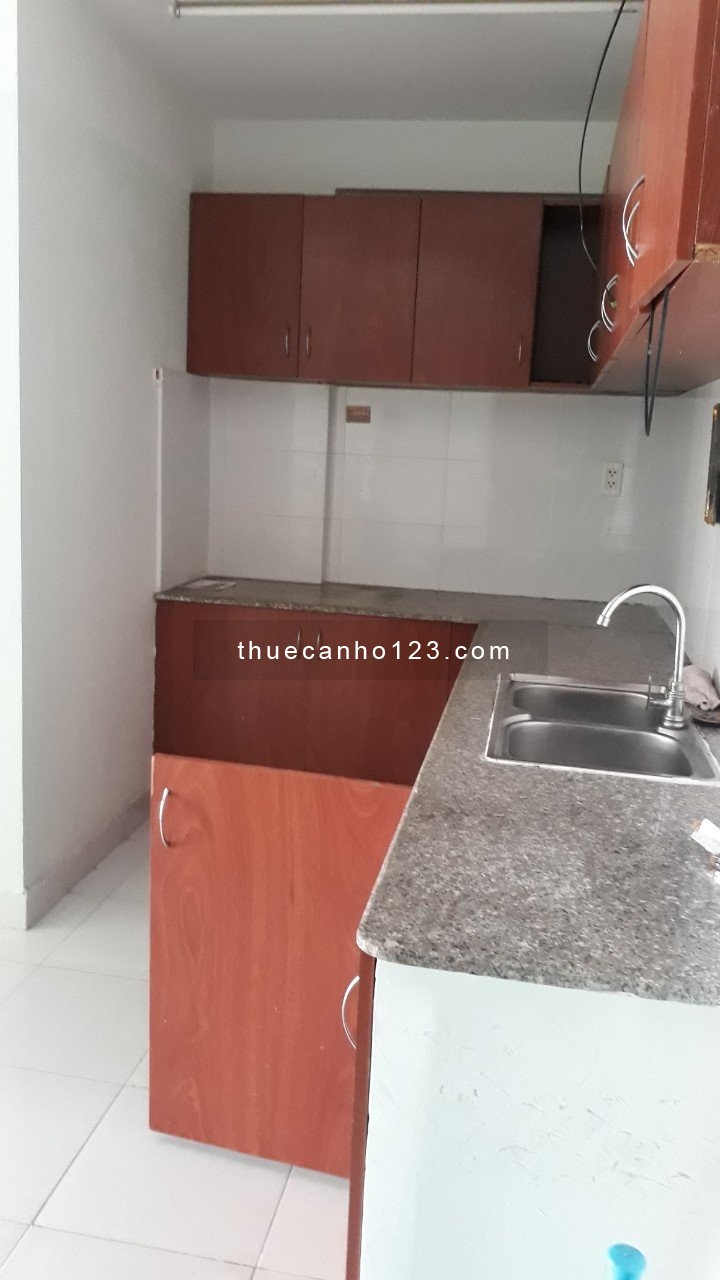 Cho thuê chung cư Phú Thạnh, Q. Tân Phú với giá 7tr, diện tích 60m2, 2pn