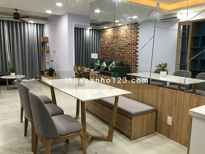 Cần cho thuê gấp căn hộ cao cấp Saigon south Residence ,2pn,2wc .nhà mới 100%. Liên hệ 0941 651 268