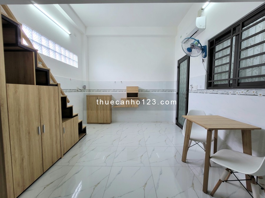 Cho thuê căn hộ Duplex ngay Etown 2, Full nội thất. Khu yên tĩnh, an ninh