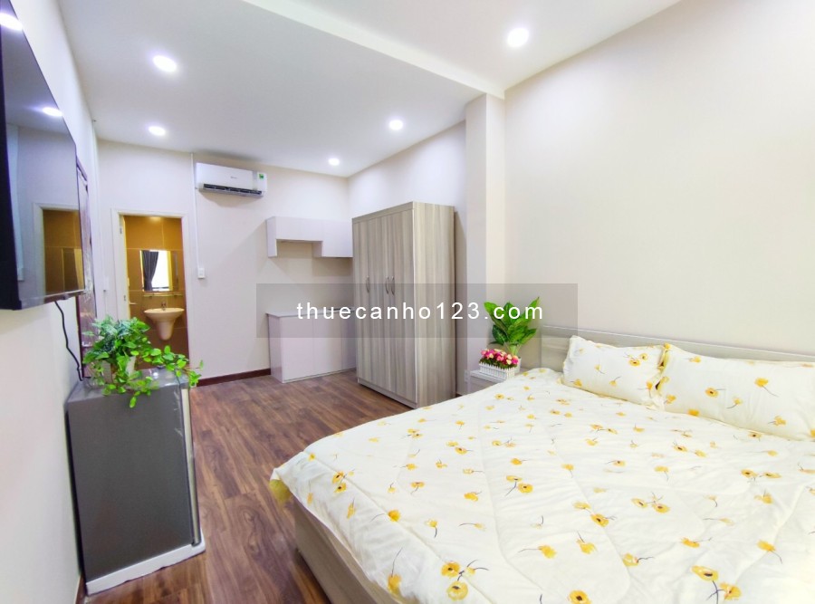 Studio cửa sổ lớn full nội thất Tân Bình