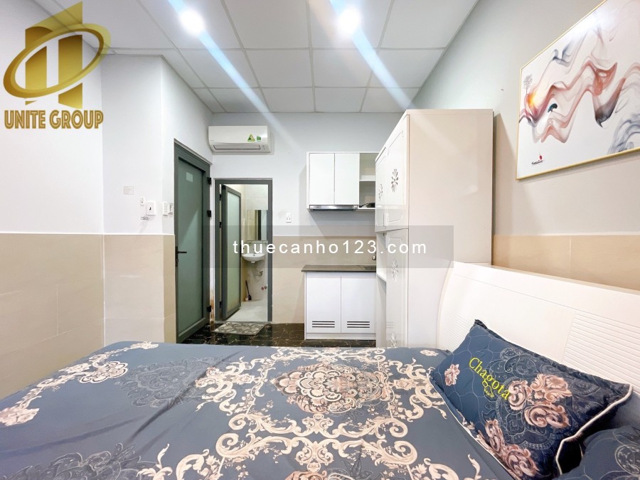 Studio full nội thất ban công Gần Crescent Mall & chợ Tân Mỹ Quận 7