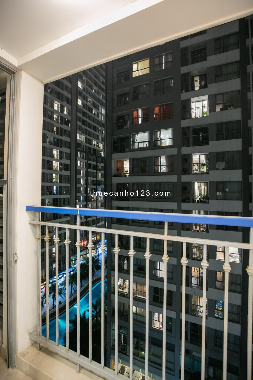 Chính chủ cho thuê căn hộ căn hộ 2 phòng ngủ khu P12 chung cư Times city - giá 13.5 triệu/tháng.