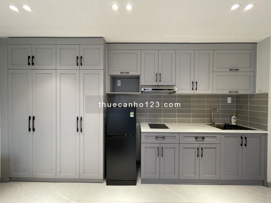 CHDV mới xấy 100% - full nội thất - sang trọng