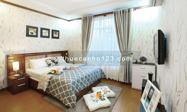 Hồng Thúy trống cho thuê căn hộ 3PN 129m2 ở chung cư Phú Hoàng Anh huyện Nhà Bè giá rẻ 15 tr/ th
