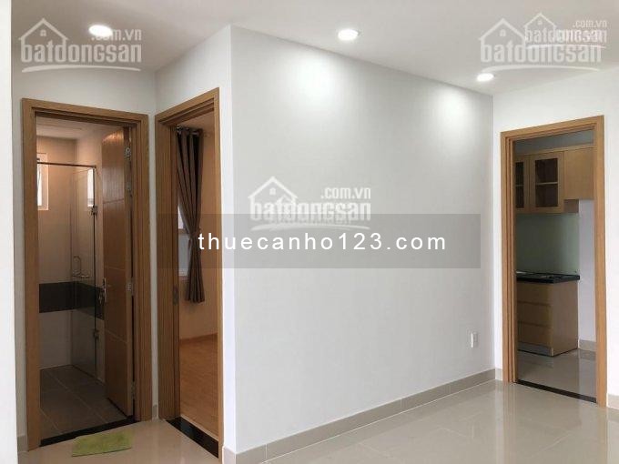 Cần cho thuê căn hộ Him Lam Phú Đông 2PN giá 7tr/tháng nội thất cơ bản. LH 0903156944