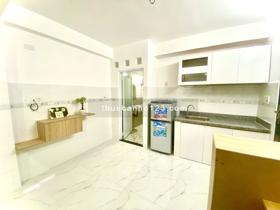 Căn Hộ Studio - Ban Công Mini Free Phí Dịch Vụ Ngay Etown Cộng Hòa