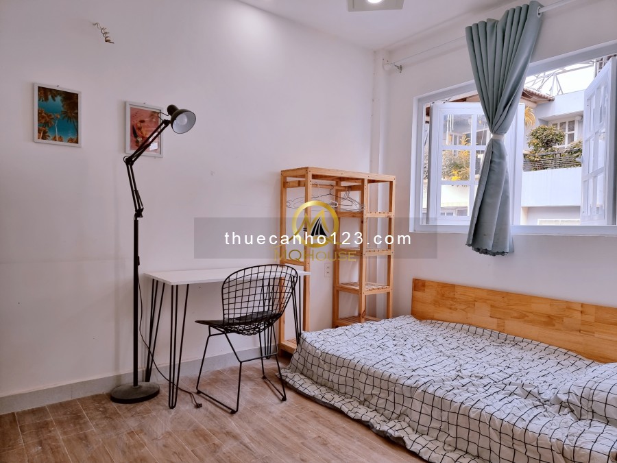 Căn hộ Studio Bancol và Cửa sổ LỚN thoáng mát - Full NT - giá siêu rẻ - hẻm lớn xe hơi