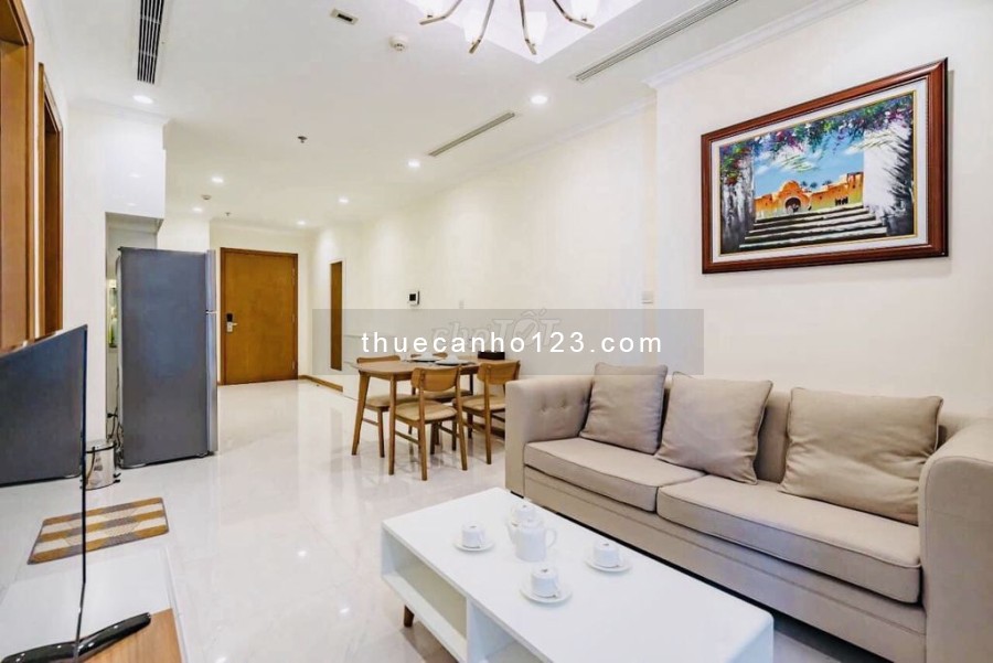 Cần cho thuê căn hộ 2PN chung cư Vinhomes Central Park, Bình Thạnh giá rẻ 16,5 th - 090735586