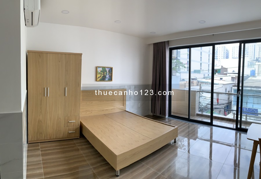 Căn Hộ Studio 40m2 - Ban Công Lớn - Full Nội Thất - Ngay Chợ Bà Chiểu