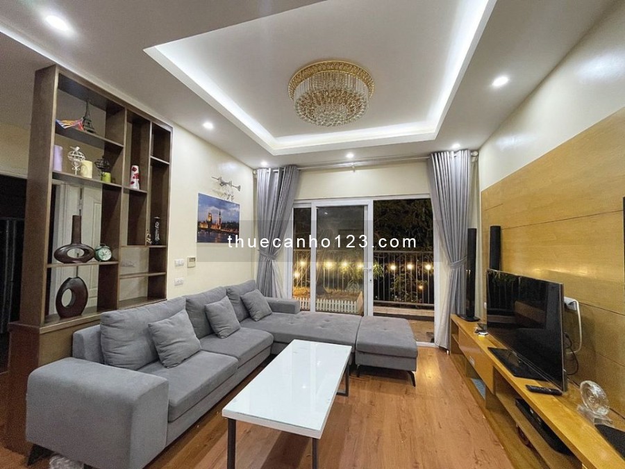 Cho thuê căn hộ 120m2, 3pn, 2wc tại chung cư Golden Palace. Liên hệ xem nhà: 0966 932 322
