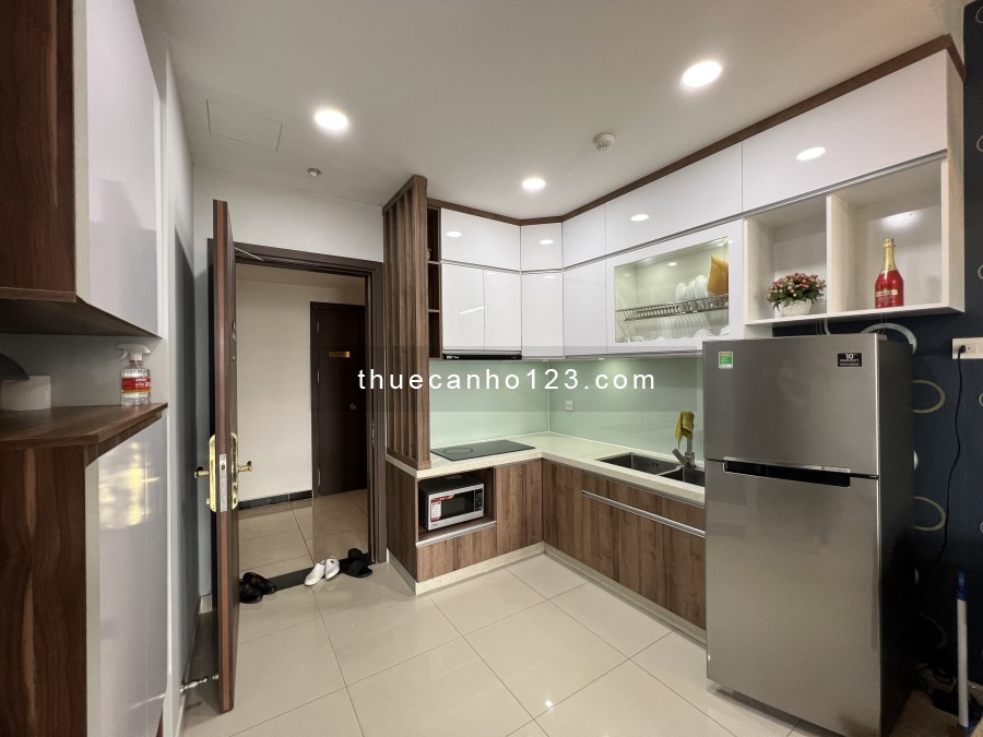 Cho thuê căn hộ MỚI, 2PN, Golden Mansion, giá 15tr