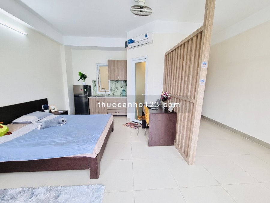 Căn hộ Balcon, 30m2, full nội thất, Quang Trung