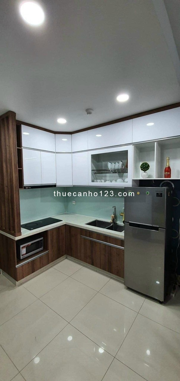 2PN/2WC 70m2 Golden Mansion tầng cao mát mẻ