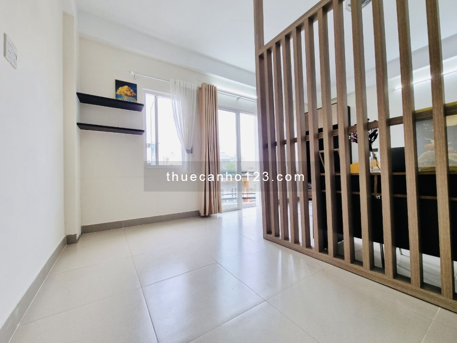 Căn hộ Balcon, 30m2, full nội thất, Quang Trung