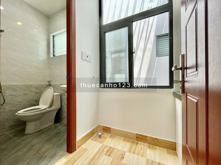 Cho thuê Căn hộ Studio xinh xẻo 30m2 có bếp ăn và wc riêng tách biệt với phòng ngủ.