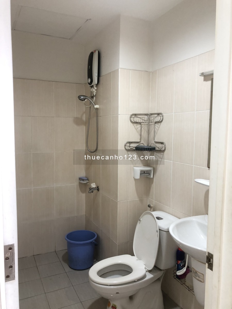 Cho thuê gấp căn hộ Central Plaza, Tân Bình, 57m2, 2PN, giá: 9.8tr/th. Liên hệ xem nhà: 0384015896 -