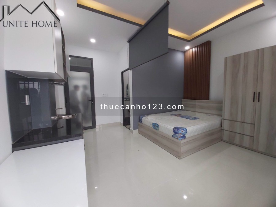 Studio full nội thất Q7, có cửa sổ, bancol thoáng mát, gần Lotte Mart, ĐH TĐT