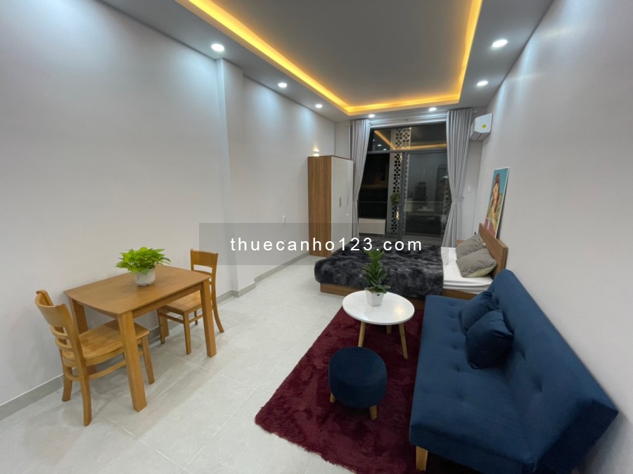 Cho thuê căn hộ Quận 3, Lê Văn Sỹ, BAN CÔNG, 30M2, Gần Trần Quốc Thảo, Hồ con rùa