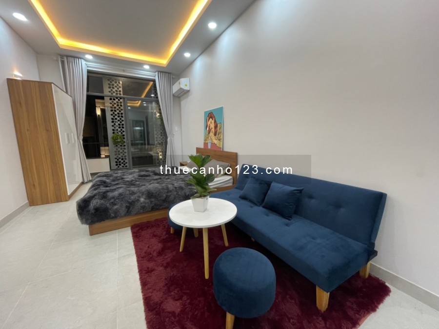 Cho thuê căn hộ Quận 3, Lê Văn Sỹ, BAN CÔNG, 30M2, Gần Trần Quốc Thảo, Hồ con rùa