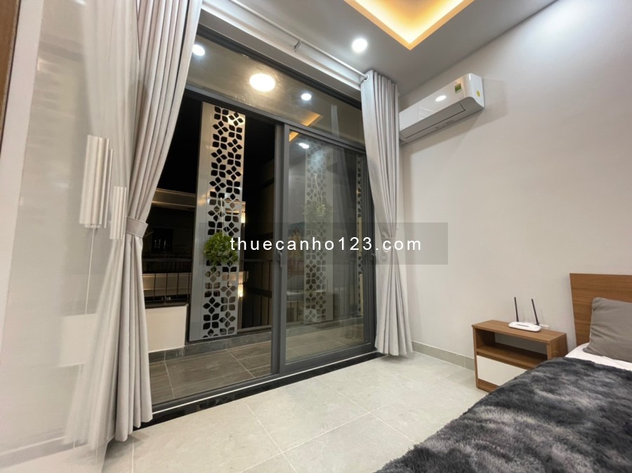 Cho thuê căn hộ Quận 3, Lê Văn Sỹ, BAN CÔNG, 30M2, Gần Trần Quốc Thảo, Hồ con rùa