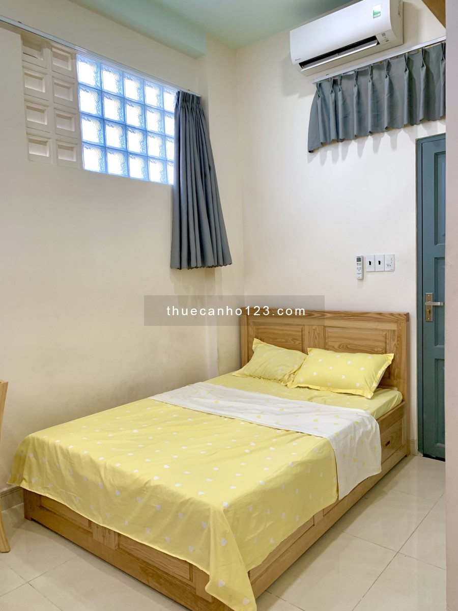 Duplex + giường full nội thất Quận 7 gần KCX Tân Thuận