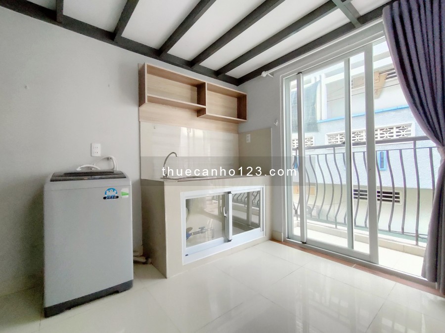 Duplex Tân Thuận Tây quận 7, Giá siêu rẻ. Liên hệ em xem phòng 0764892515