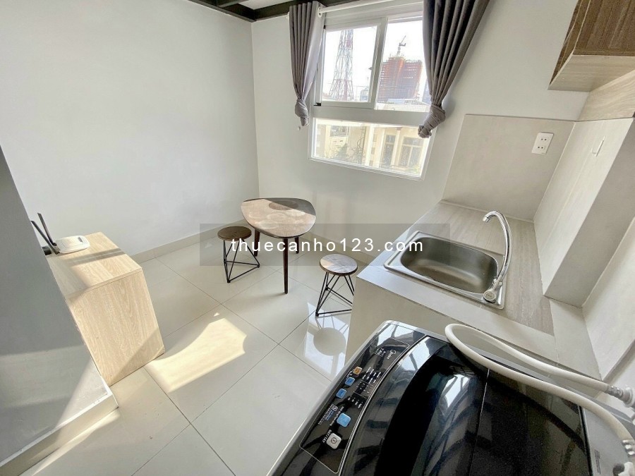 Duplex Tân Thuận Tây quận 7, Giá siêu rẻ. Liên hệ em xem phòng 0764892515