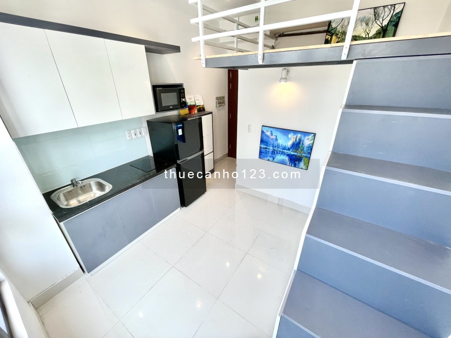 Căn hộ có gác Ngay trung Tâm Q1 Cống Quỳnh