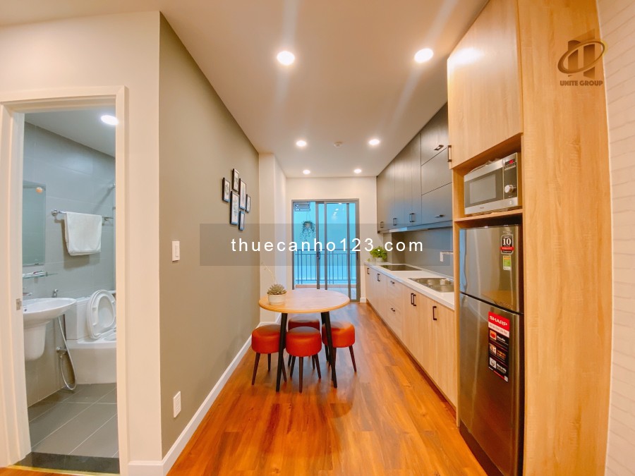 Căn Hộ Mới Xây 100%, Nội Thất Sịn Sò, Ban Công Thoáng Mát Ngay Quận 3