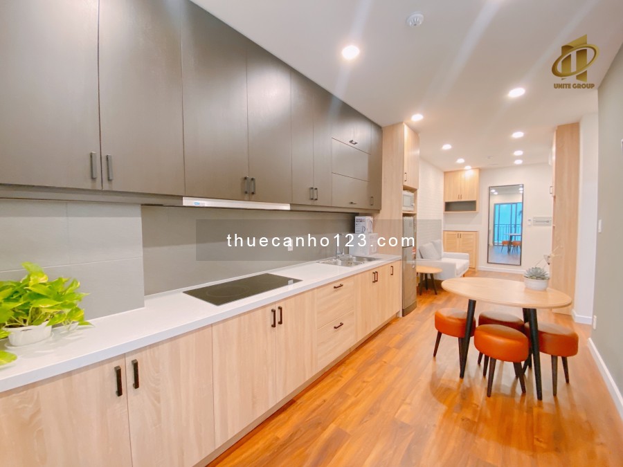 Căn Hộ Mới Xây 100%, Nội Thất Sịn Sò, Ban Công Thoáng Mát Ngay Quận 3