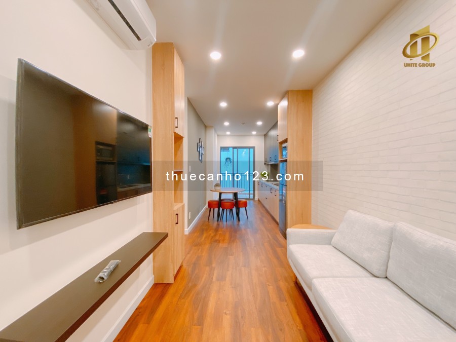 Căn Hộ Mới Xây 100%, Nội Thất Sịn Sò, Ban Công Thoáng Mát Ngay Quận 3