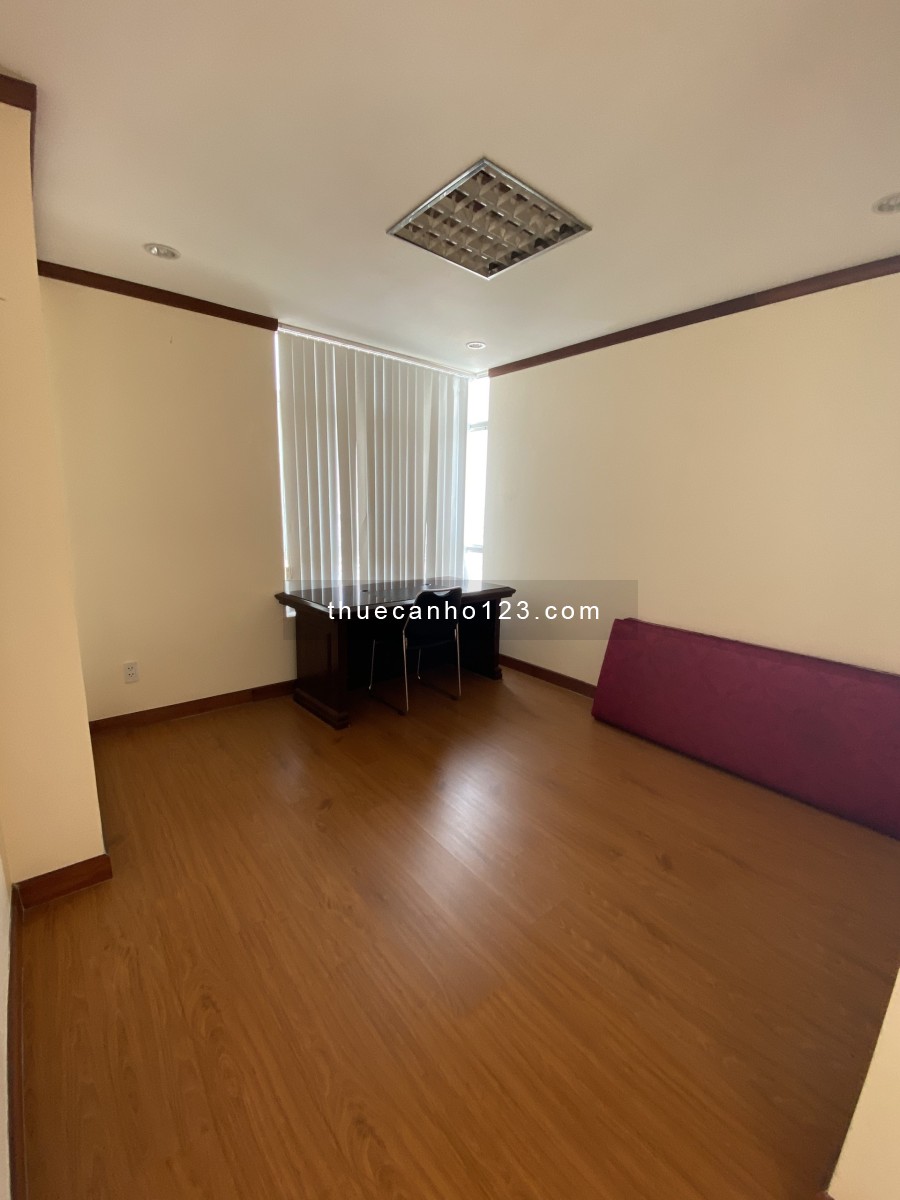 Cần cho thuê căn hộ chung cư Giai Việt Q.8 S150 m, 3 phòng ngủ, có nội thất, nhà đẹp