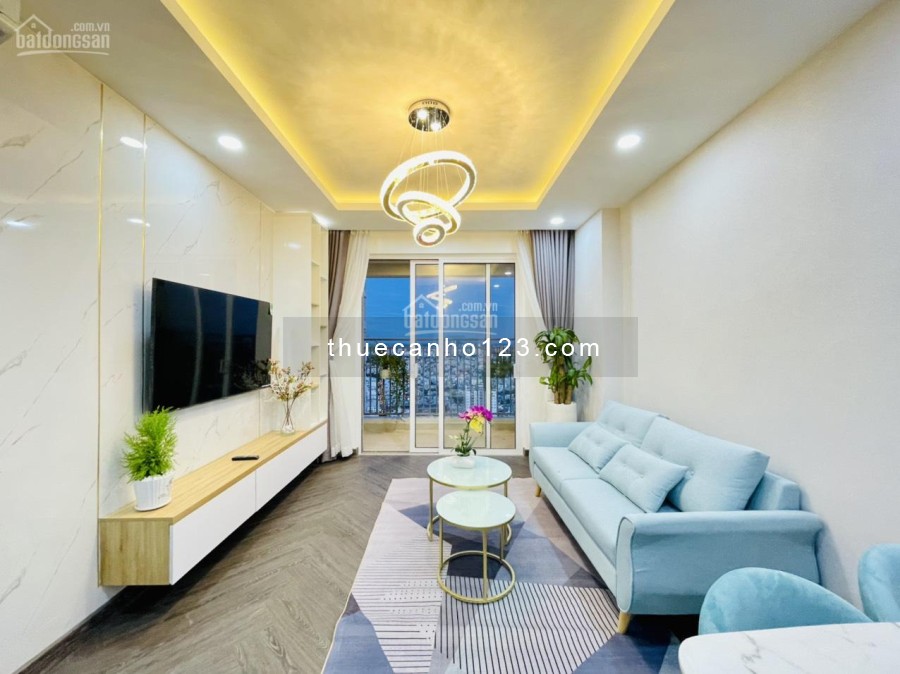 Cho thuê căn hộ nhà full 3 phòng giá 9 triệu The Park Residence Sát ĐH Rmit