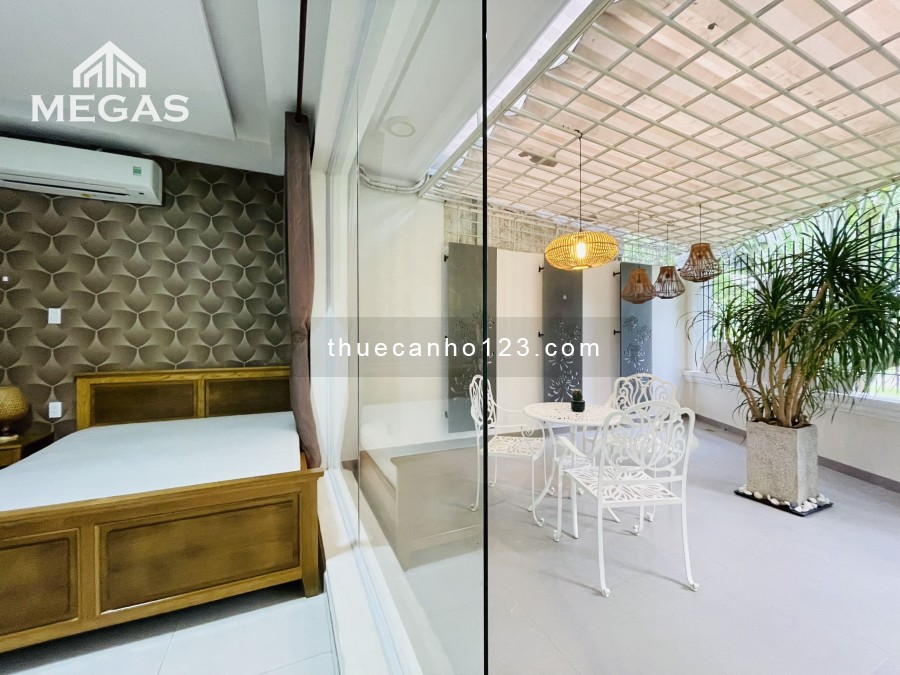 1 phòng ngủ,studio Sân Bay ban công full nội thất 30m2 gần công viên Hoàng Văn Thụ