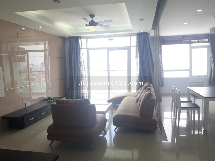 Cho thuê căn hộ Satra Eximland, Phú Nhuận, 120m2, 2PN, có nội thất giá 18tr/th, LH 0906 887 586 Quân