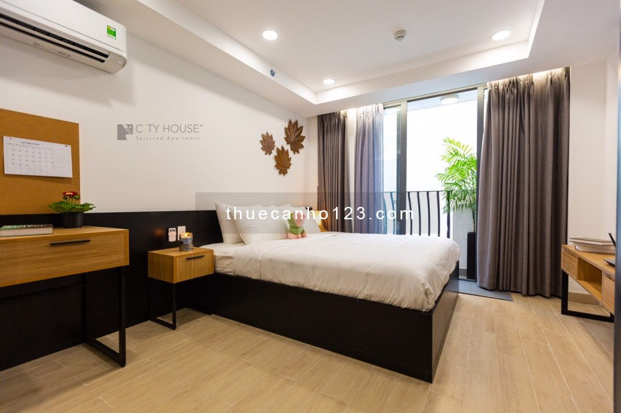 Cho thuê căn hộ 1 phòng ngủ bancon 40m2, Free GYM, chỉ tính điện, ngay Lê Văn Sỹ, Trần Quang Diệu