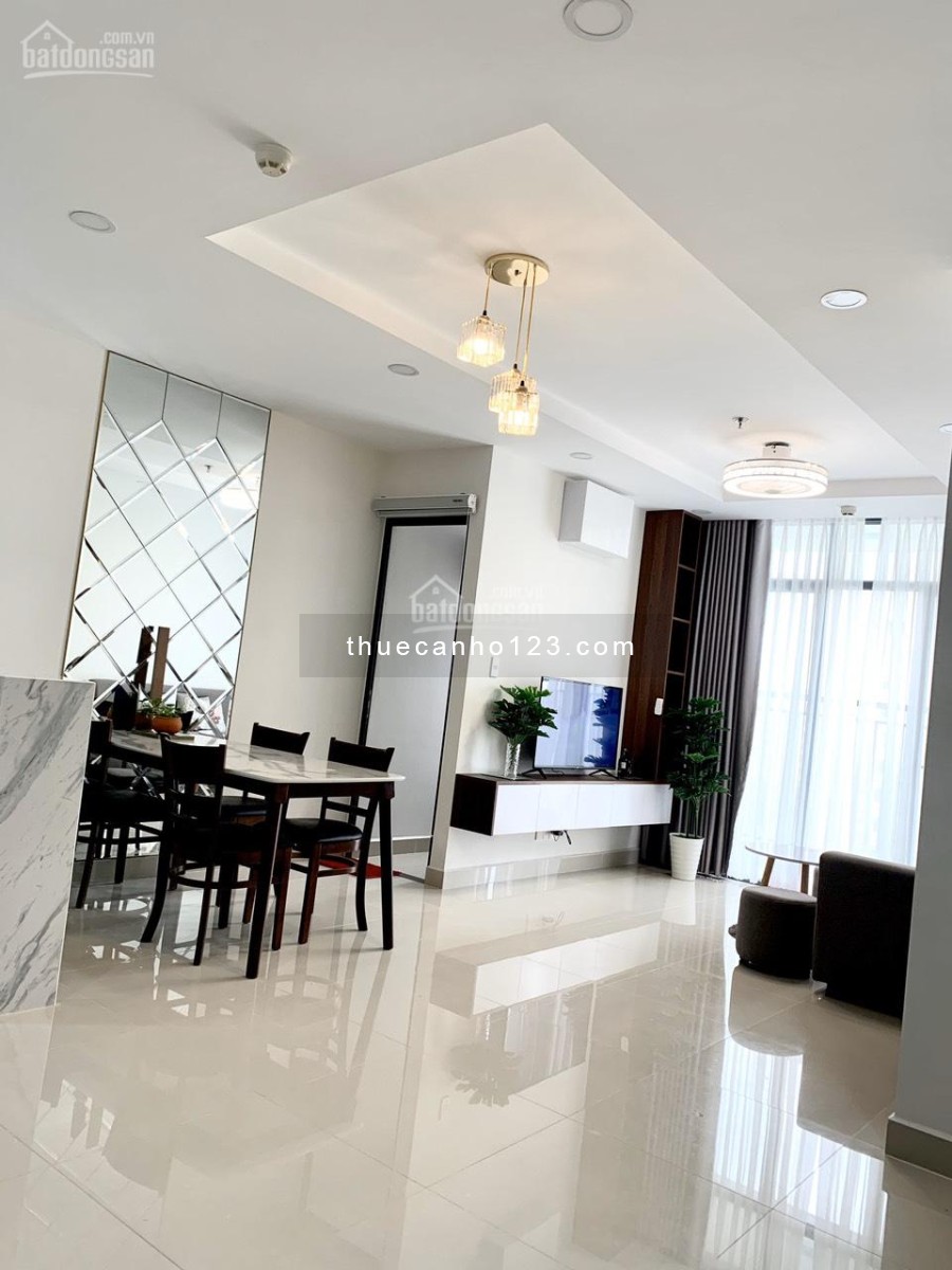 Chính chủ cần cho thuê căn hộ Phú Đông Premier có nội thất, 2PN, giá chỉ 5tr/tháng. LH 0706679167