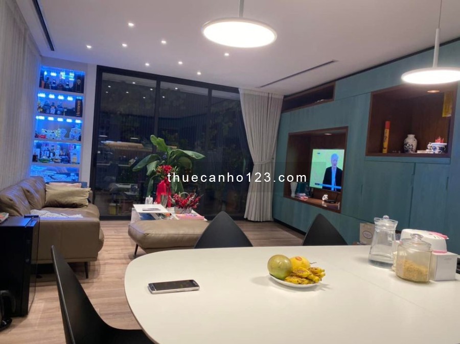 Cho thuê nhanh căn hộ 75m2 2pn, full nội thất siêu đẹp tại Hà Nội Center point