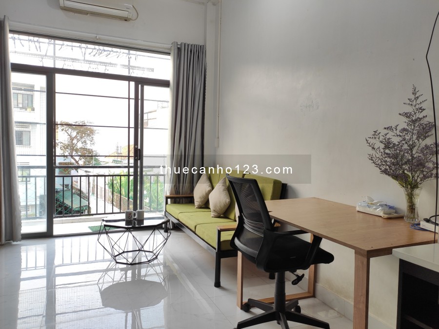 Duplex ban công view sân vườn, 40M2, gần Sân bay Tân Sơn Nhất, công viên Gia Định.