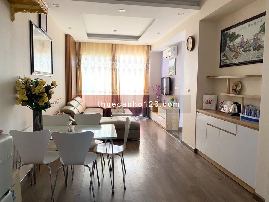 Cho thuê căn hộ chung cư Riverside Garden diện tích 70m2, 2 phòng ngủ, 2 phòng vệ sinh
