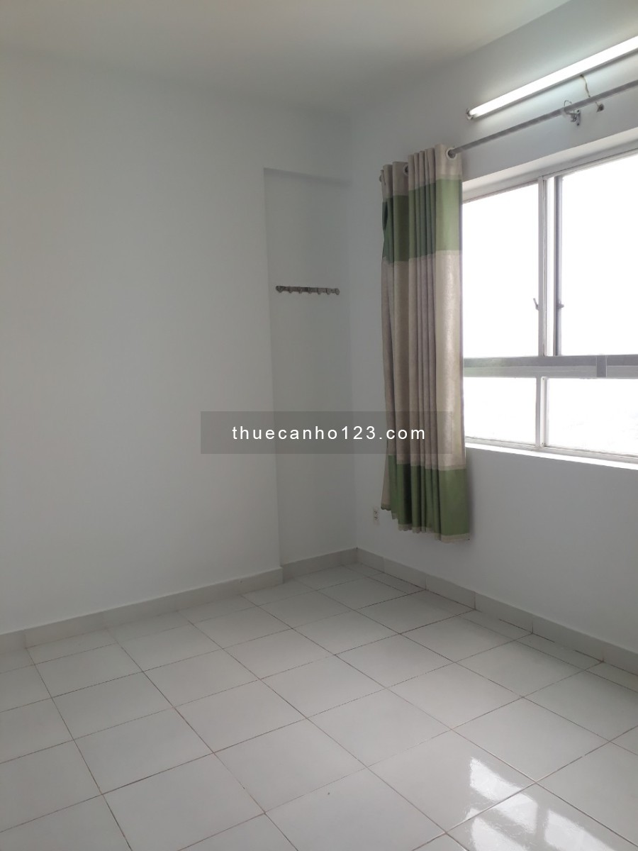 Cho thuê căn hộ C/c Sài Gòn Town q. Tân Phú -3PN2WC- Nhà Trống LH 0367062800 Vào Ở Ngay