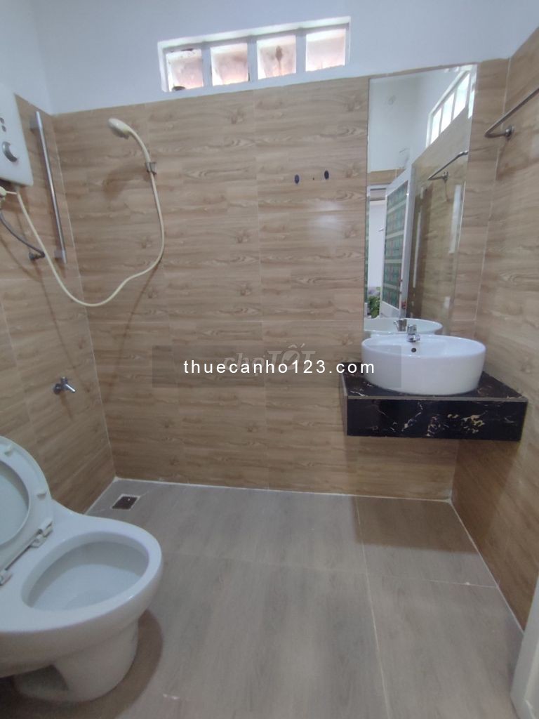 Ko chung chủ cho thuê căn hộ 30m2 đường An Dương Vương Quận 5 giá rẻ 6 tr